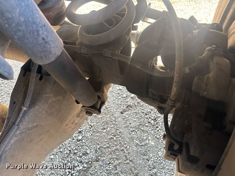 image for item DE2137 2015 Ford F550 Super Duty XL utility / service truck