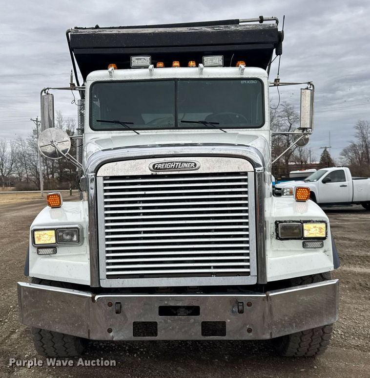 image for item DH9876 1998 Freightliner FLD dump truck