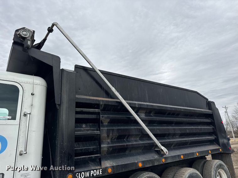 image for item DH9876 1998 Freightliner FLD dump truck