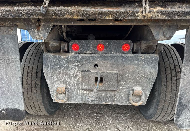 image for item DH9876 1998 Freightliner FLD dump truck