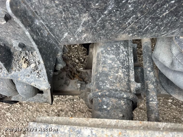 image for item DH9876 1998 Freightliner FLD dump truck