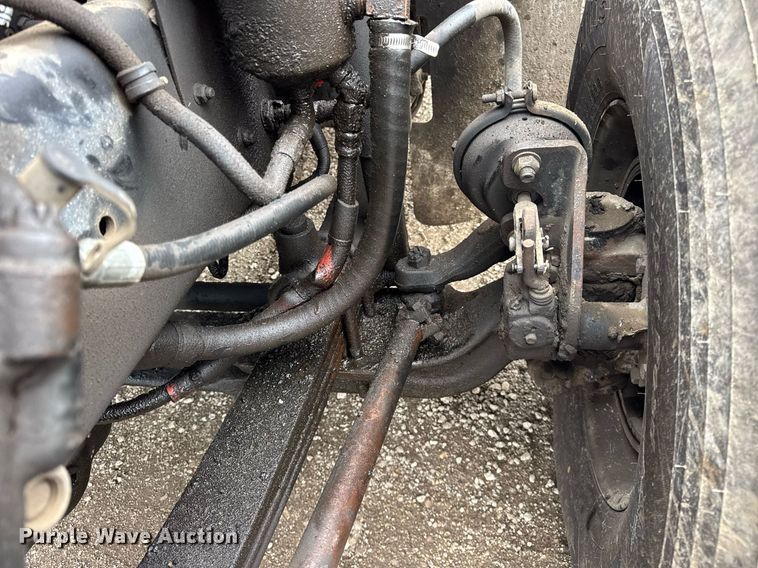 image for item DH9876 1998 Freightliner FLD dump truck