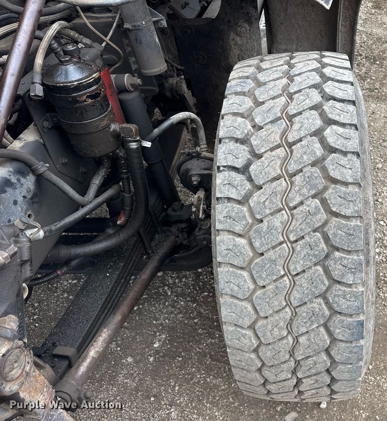 image for item DH9876 1998 Freightliner FLD dump truck