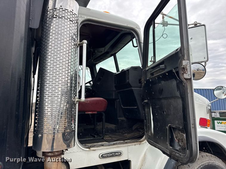 image for item DH9876 1998 Freightliner FLD dump truck