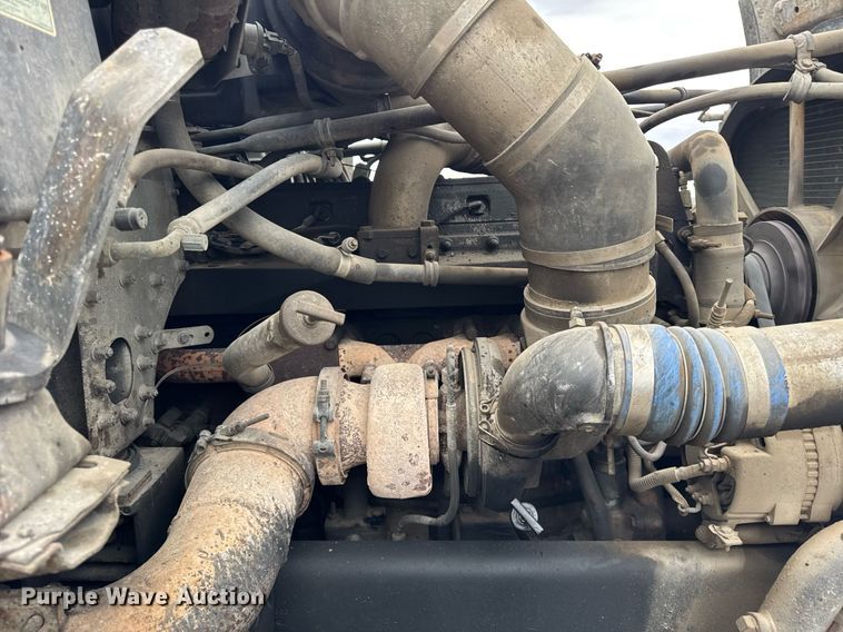 image for item DH9876 1998 Freightliner FLD dump truck