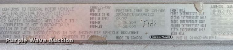 image for item DH9876 1998 Freightliner FLD dump truck