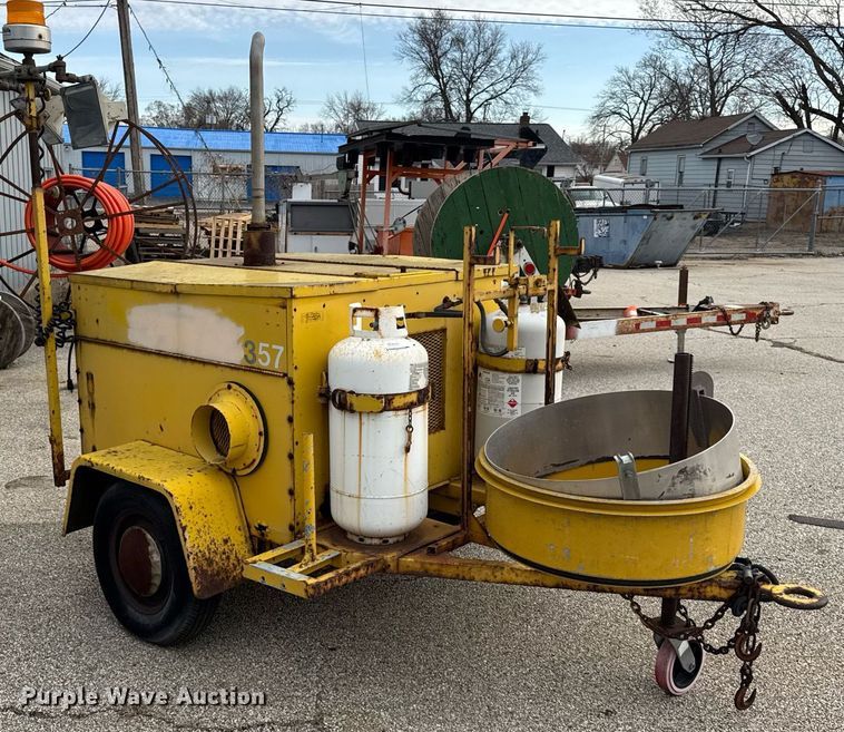 image for item DH9878 1983 Hesco 4040 07 power unit