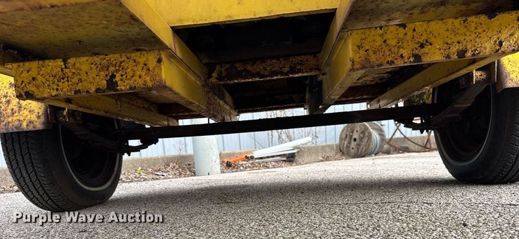 image for item DH9878 1983 Hesco 4040 07 power unit