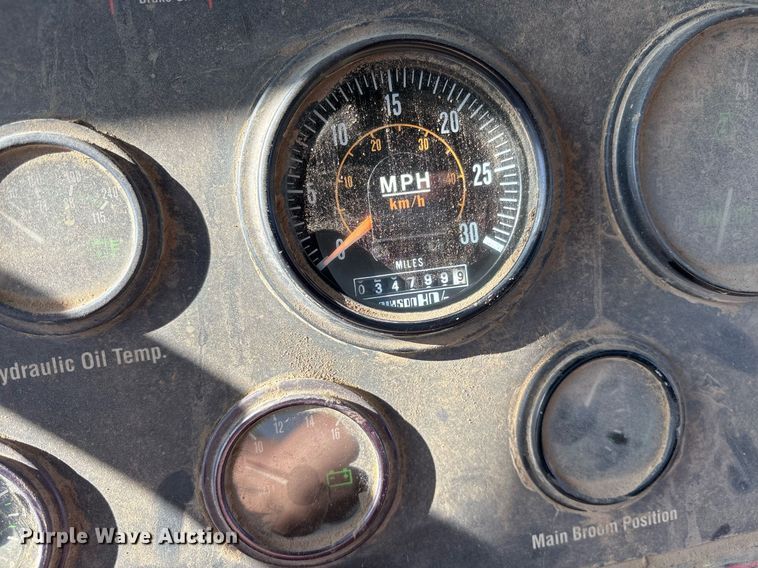 image for item DM1892 1997 Elgin Pelican Series SE street sweeper