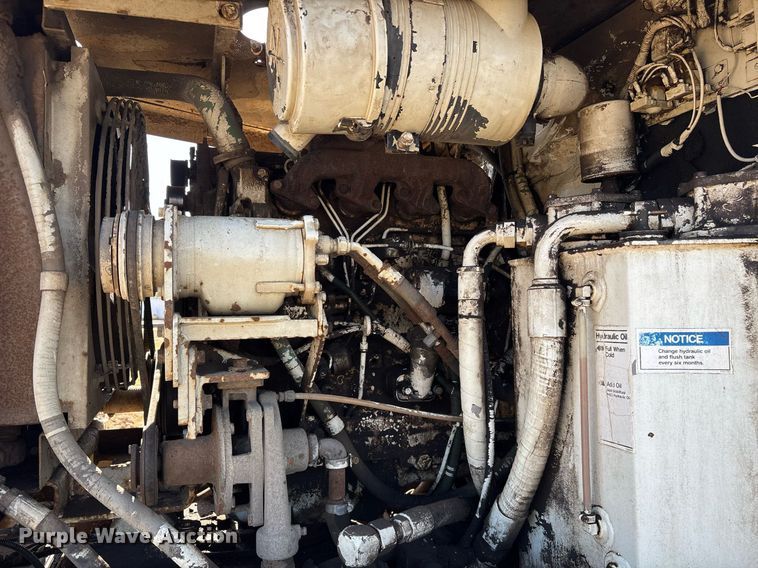 image for item DM1892 1997 Elgin Pelican Series SE street sweeper