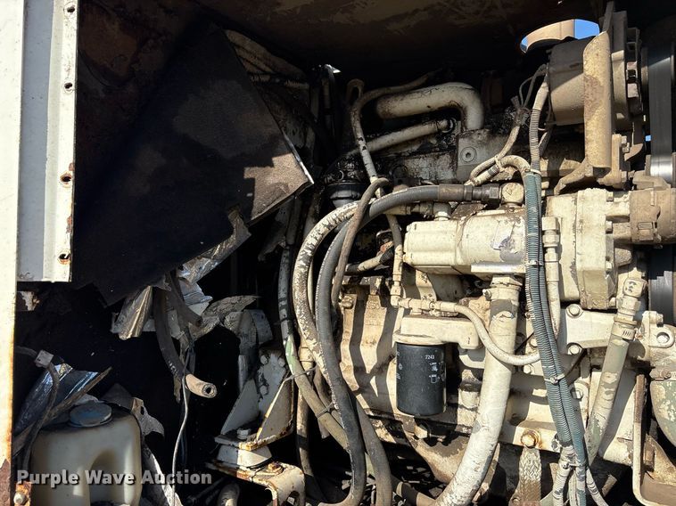 image for item DM1892 1997 Elgin Pelican Series SE street sweeper