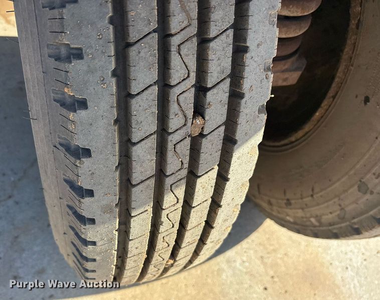 image for item DM1892 1997 Elgin Pelican Series SE street sweeper