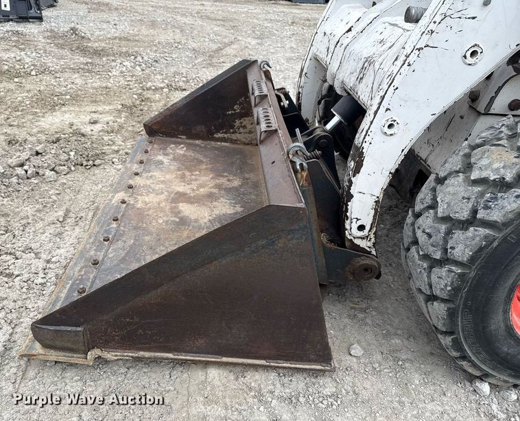 image for item DM5600 1998 Bobcat 863 skid steer loader