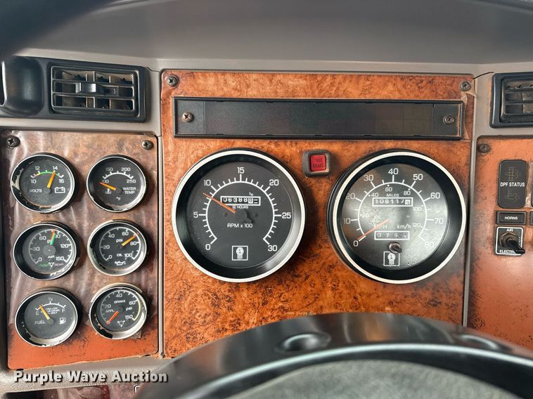 image for item DM5604 2008 Kenworth T300 winch truck