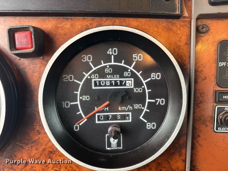 image for item DM5604 2008 Kenworth T300 winch truck