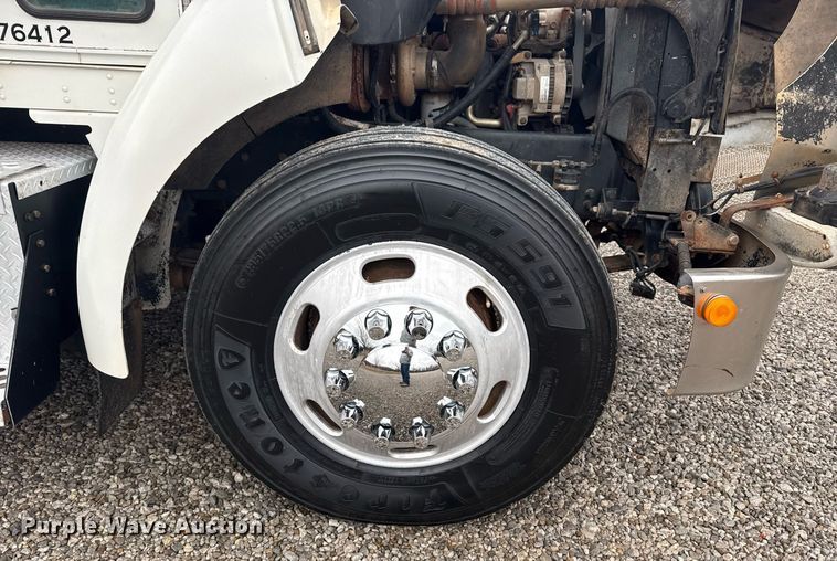 image for item DM5604 2008 Kenworth T300 winch truck