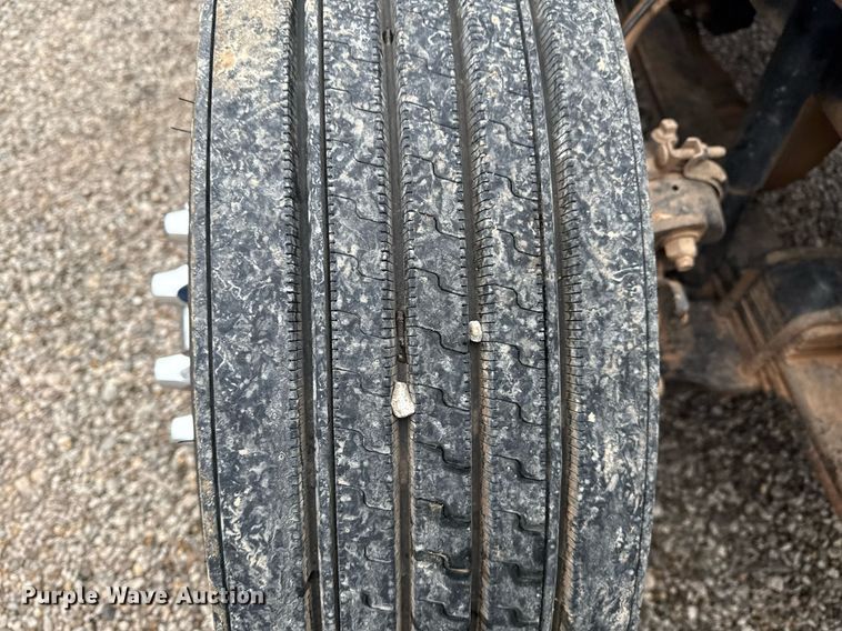 image for item DM5604 2008 Kenworth T300 winch truck