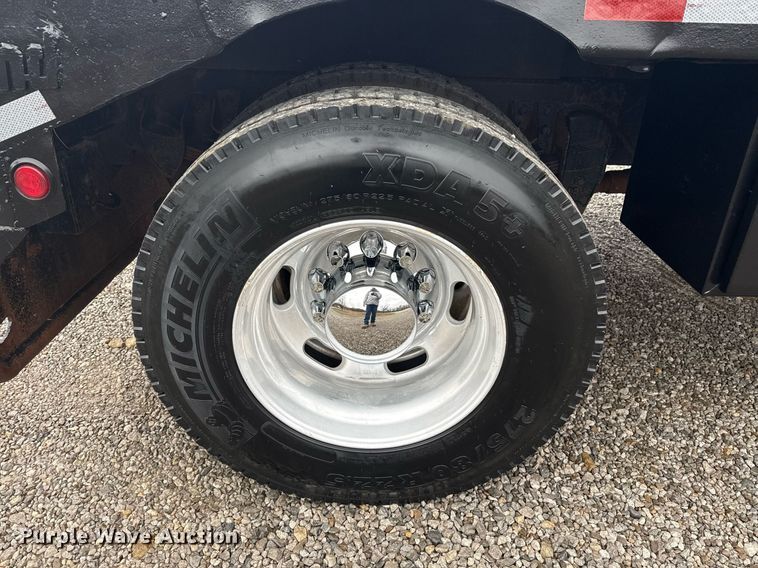 image for item DM5604 2008 Kenworth T300 winch truck