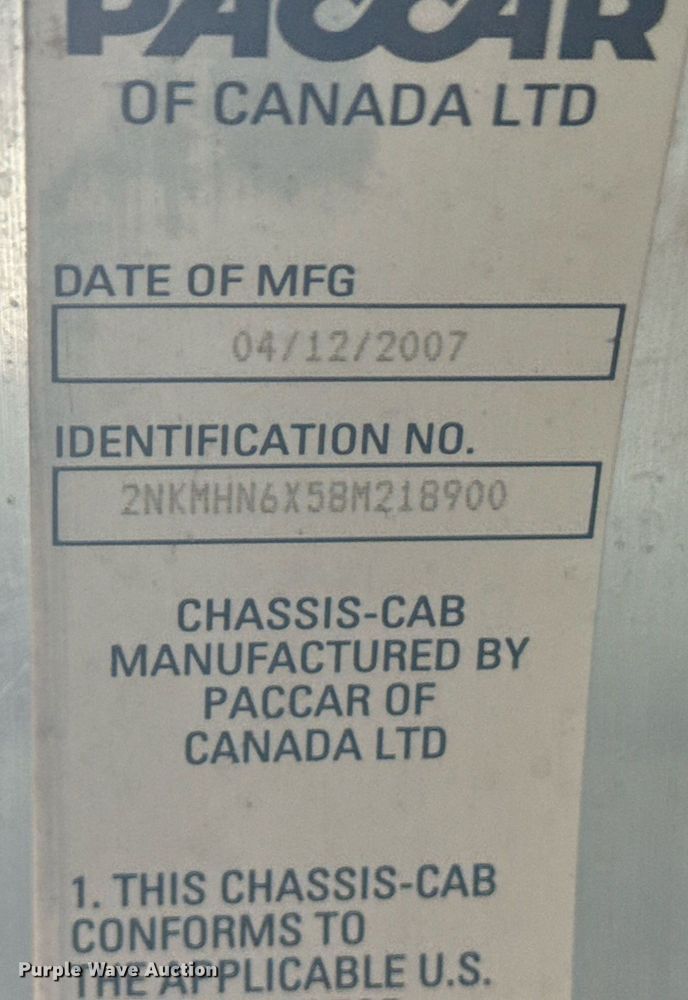 image for item DM5604 2008 Kenworth T300 winch truck