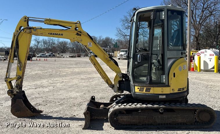 image for item DM5611 2007 Yanmar ViO35-5 mini excavator