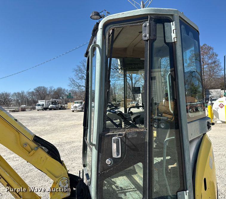 image for item DM5611 2007 Yanmar ViO35-5 mini excavator