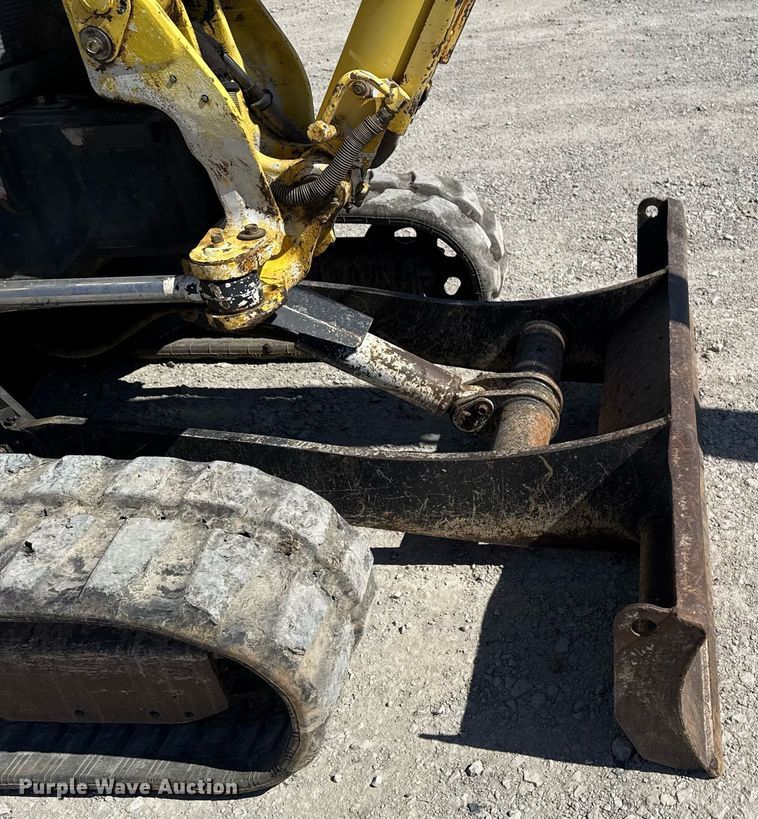 image for item DM5611 2007 Yanmar ViO35-5 mini excavator