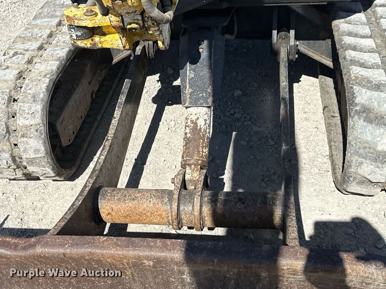 image for item DM5611 2007 Yanmar ViO35-5 mini excavator