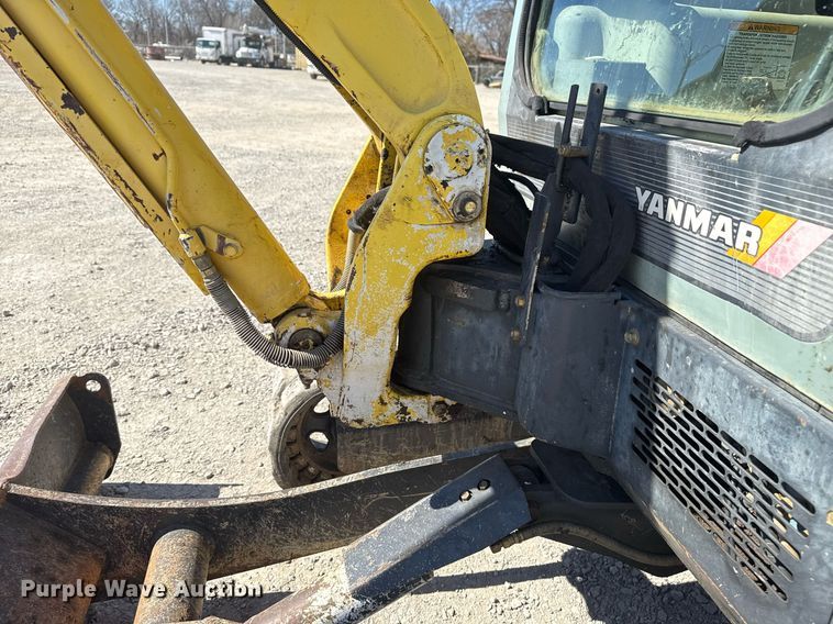 image for item DM5611 2007 Yanmar ViO35-5 mini excavator