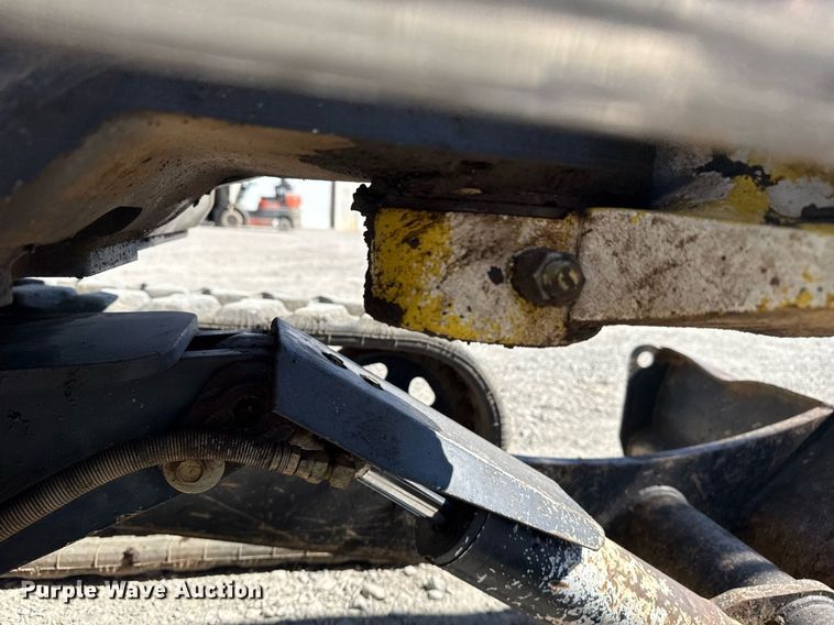 image for item DM5611 2007 Yanmar ViO35-5 mini excavator