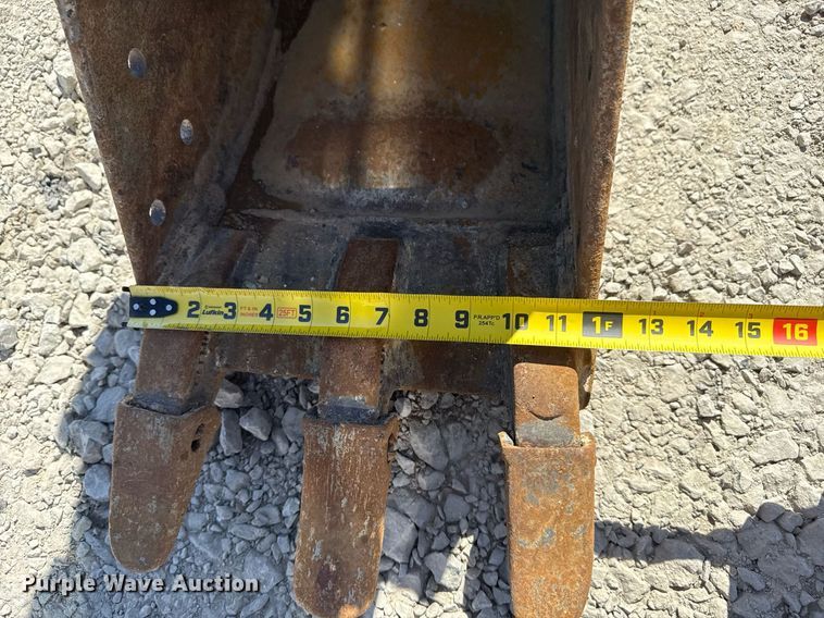 image for item DM5611 2007 Yanmar ViO35-5 mini excavator