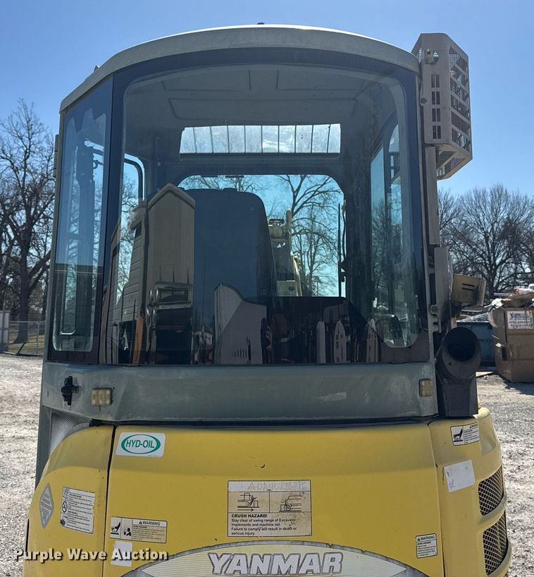 image for item DM5611 2007 Yanmar ViO35-5 mini excavator