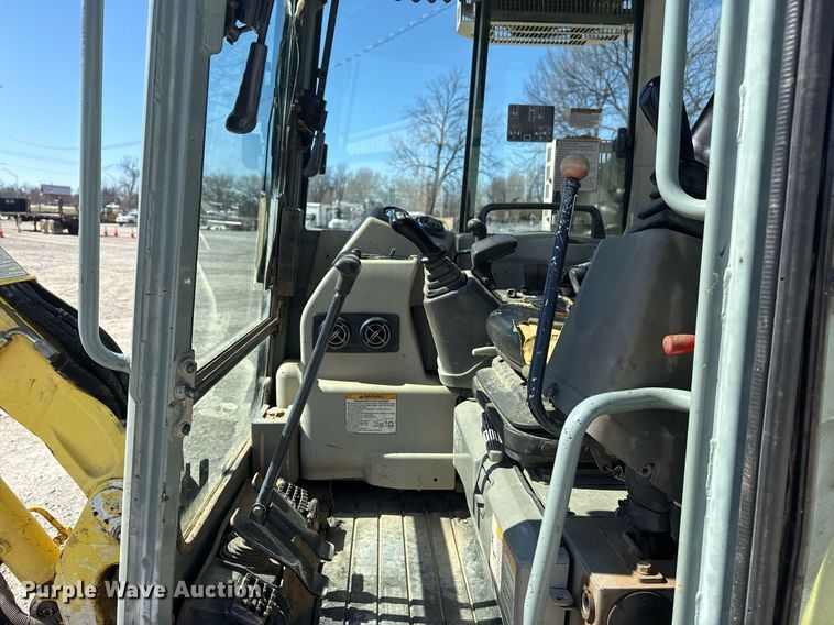 image for item DM5611 2007 Yanmar ViO35-5 mini excavator