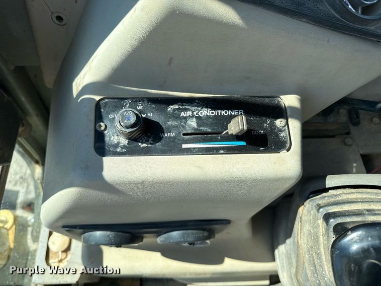 image for item DM5611 2007 Yanmar ViO35-5 mini excavator