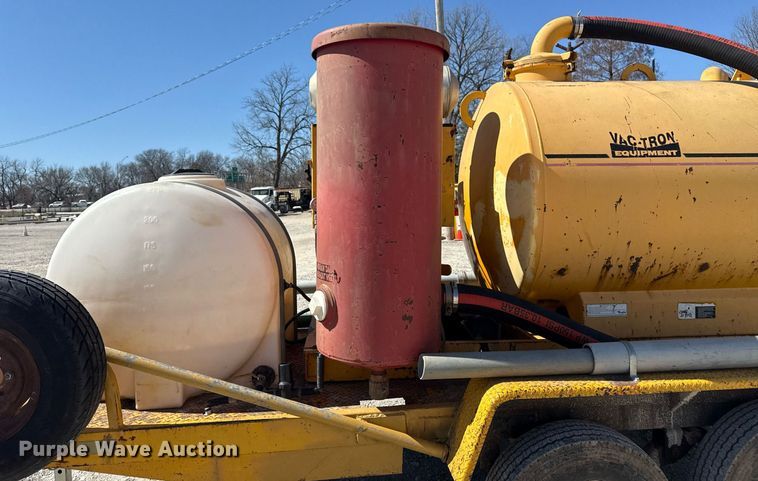 image for item DM5612 Vac-Tron PMD-00 vacuum excavator