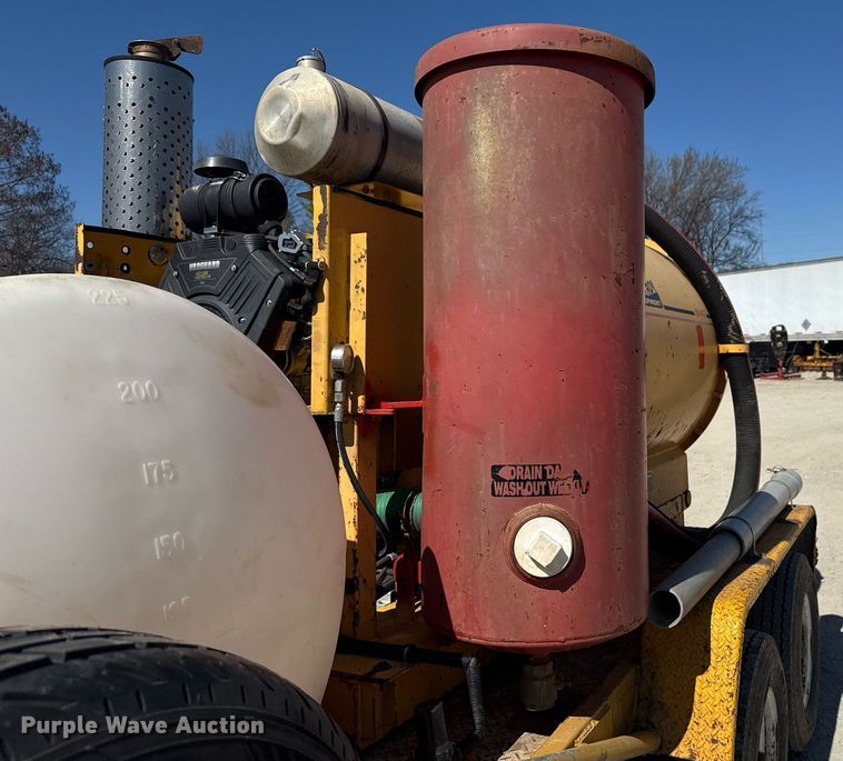 image for item DM5612 Vac-Tron PMD-00 vacuum excavator