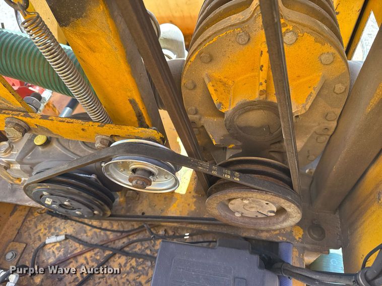 image for item DM5612 Vac-Tron PMD-00 vacuum excavator