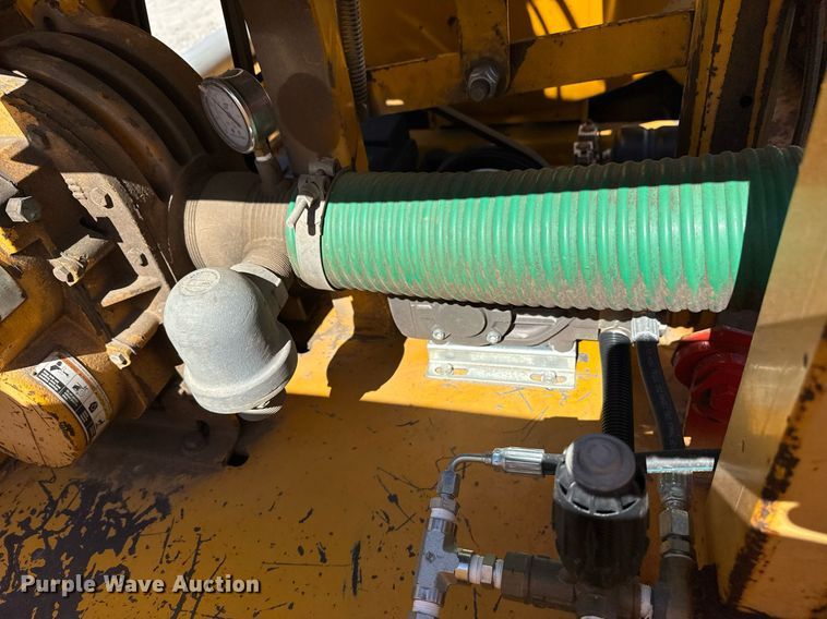 image for item DM5612 Vac-Tron PMD-00 vacuum excavator