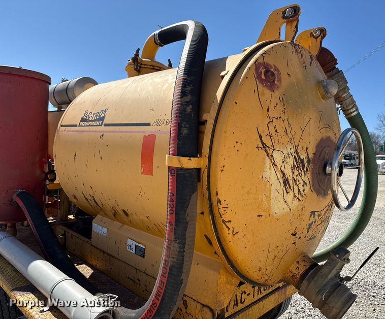 image for item DM5612 Vac-Tron PMD-00 vacuum excavator