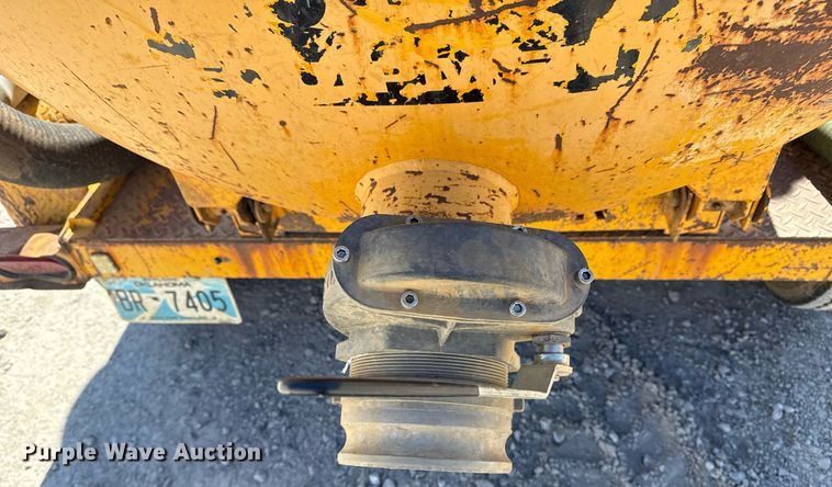 image for item DM5612 Vac-Tron PMD-00 vacuum excavator