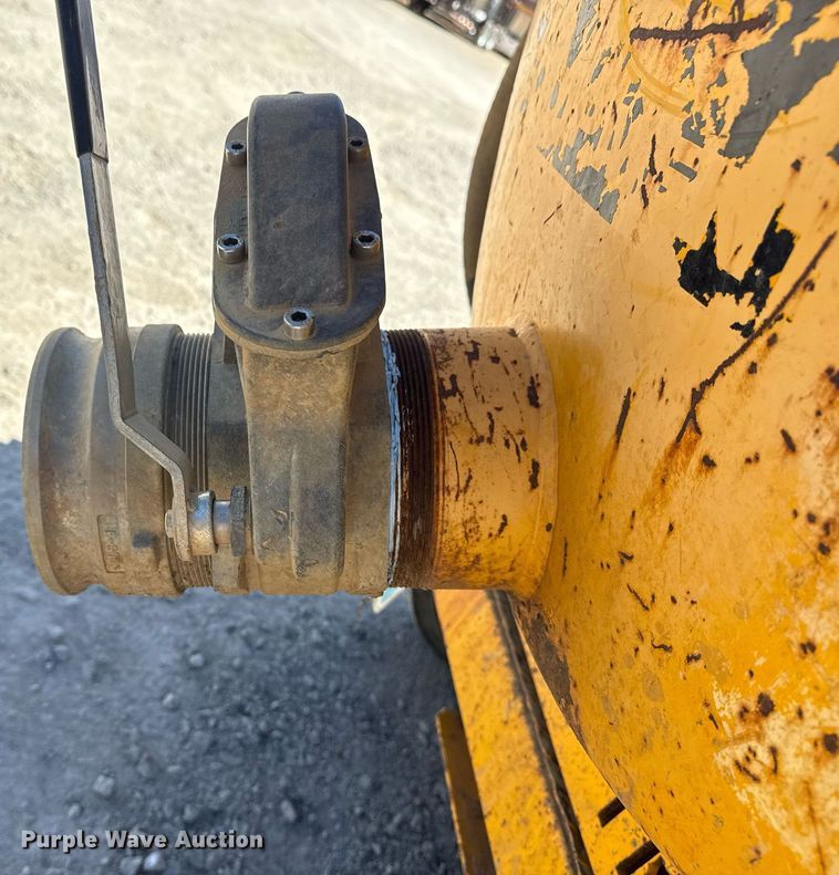 image for item DM5612 Vac-Tron PMD-00 vacuum excavator