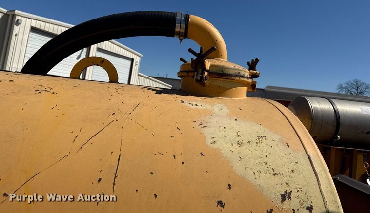 image for item DM5612 Vac-Tron PMD-00 vacuum excavator