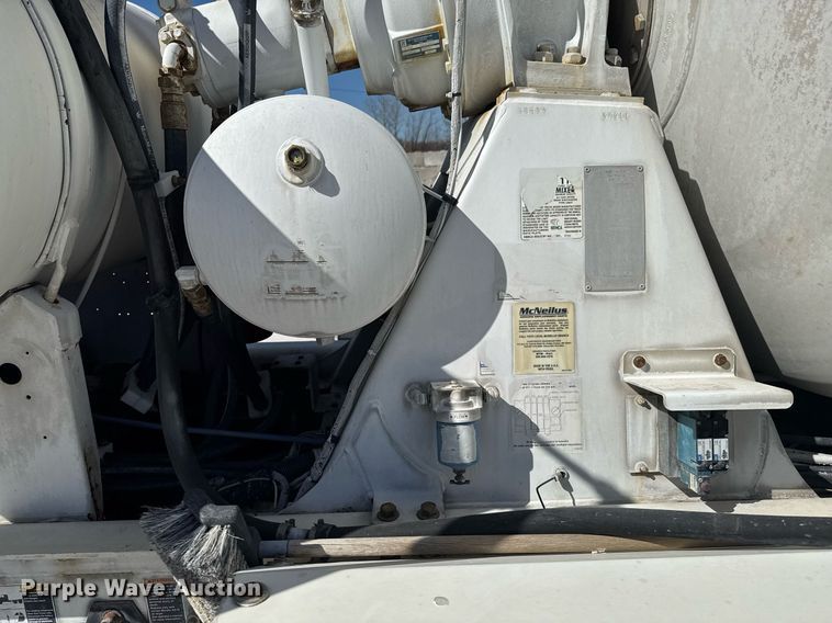 image for item DO0419 2014 Kenworth W900 ready mix truck