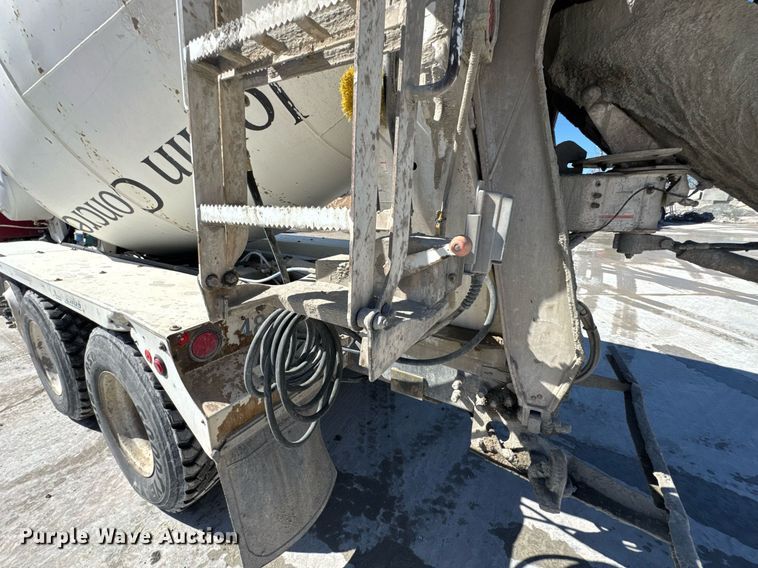 image for item DO0419 2014 Kenworth W900 ready mix truck