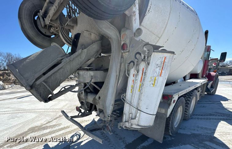 image for item DO0419 2014 Kenworth W900 ready mix truck