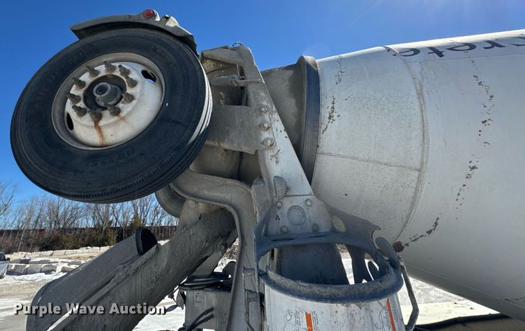 image for item DO0419 2014 Kenworth W900 ready mix truck