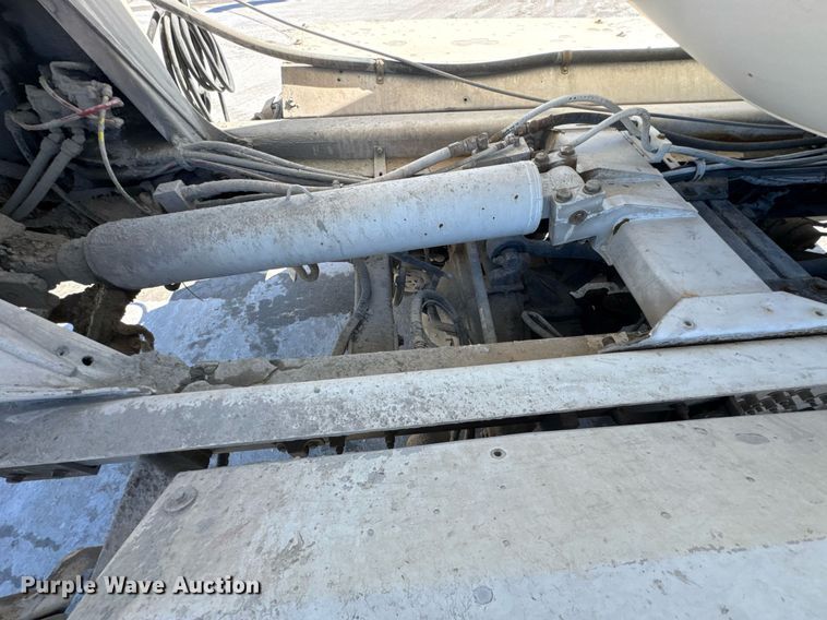 image for item DO0419 2014 Kenworth W900 ready mix truck