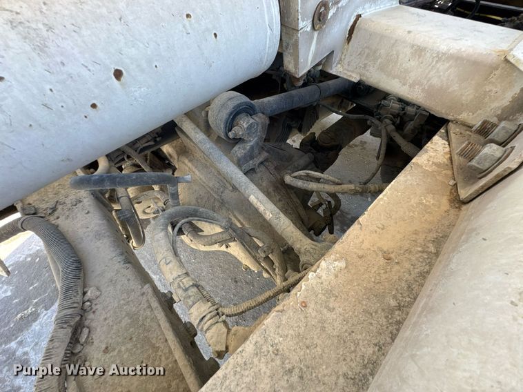 image for item DO0419 2014 Kenworth W900 ready mix truck