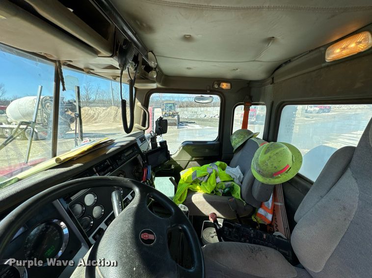 image for item DO0419 2014 Kenworth W900 ready mix truck