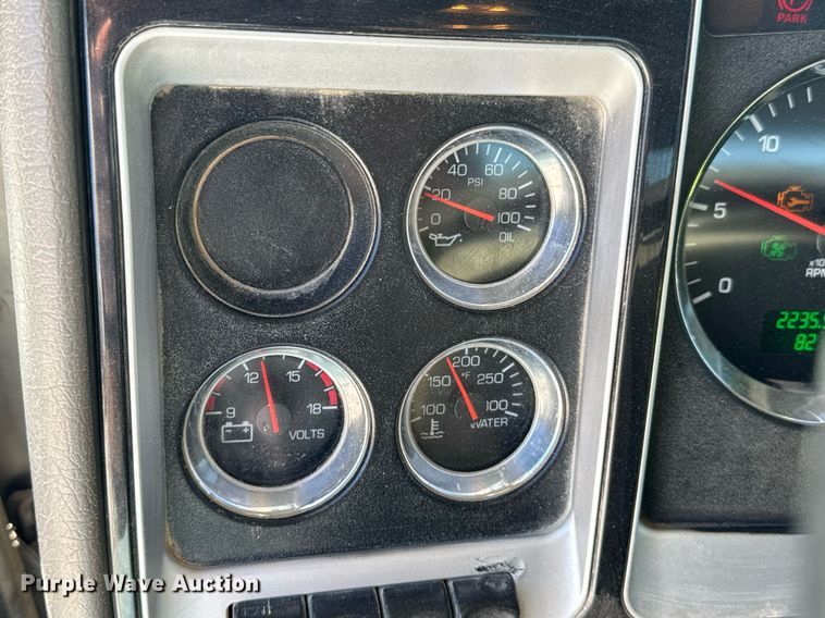 image for item DO0419 2014 Kenworth W900 ready mix truck