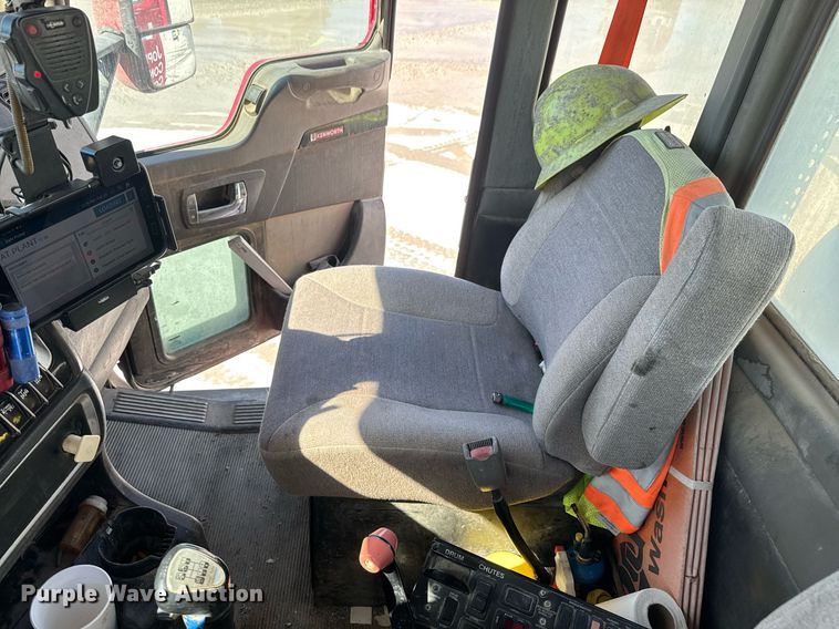 image for item DO0419 2014 Kenworth W900 ready mix truck